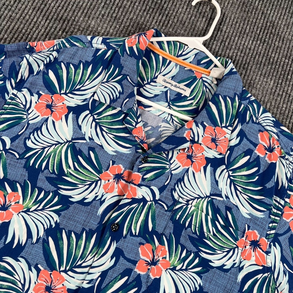 Tommy Bahama Shirt Mens XL Extra Large Blue Floral Short Sleeve Button Up Hawaii